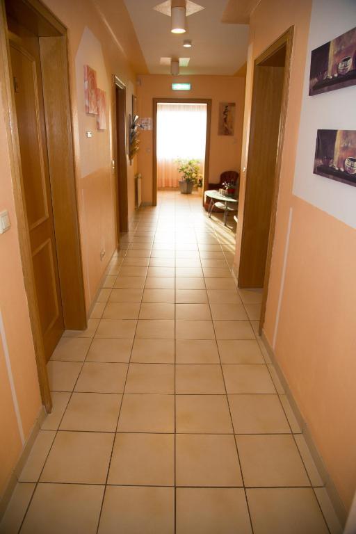 Hotel Erzhausener Hof エクステリア 写真