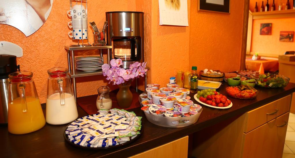 Hotel Erzhausener Hof エクステリア 写真